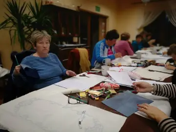 Rozpoczęły się WARSZTATY Z HAFTU TRADYCYJNEGO PŁASKIEGO